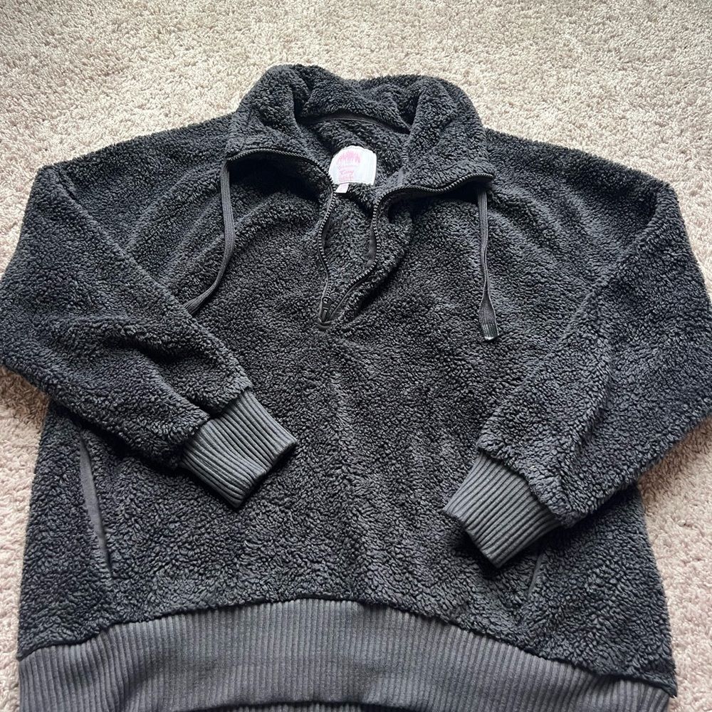 Cozy Black Fleece Men's Sweater